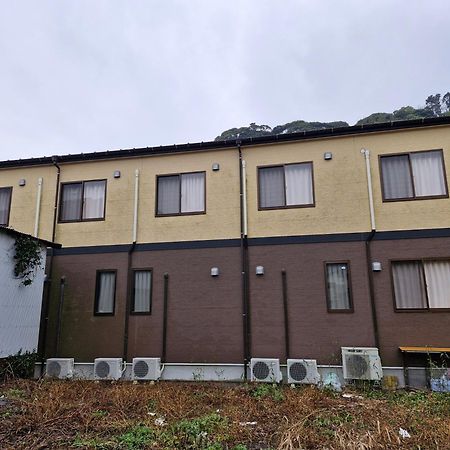 Midori Guesthouse&Hostel Tsushima  Bagian luar foto
