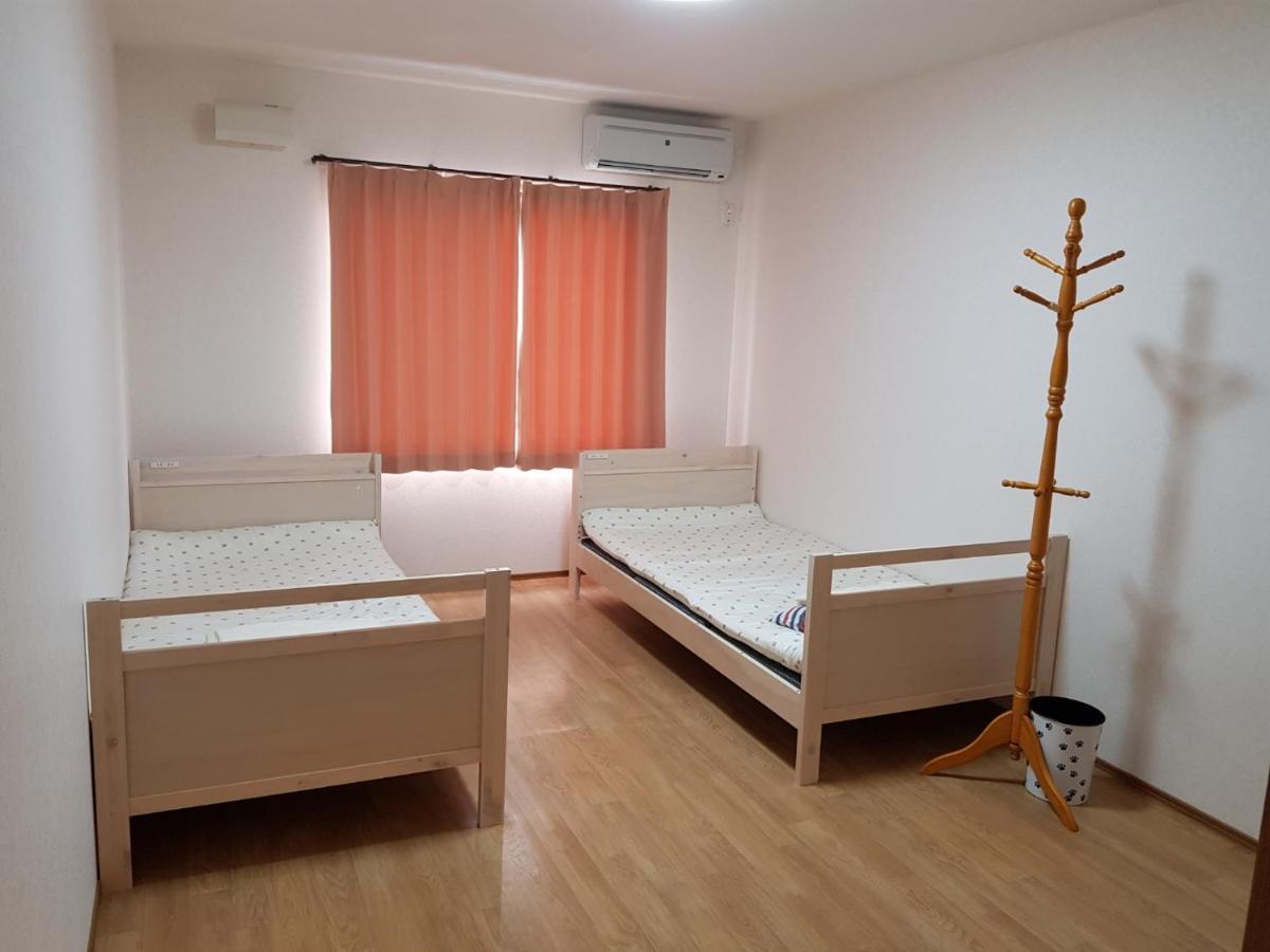 Midori Guesthouse&Hostel Tsushima  Bagian luar foto
