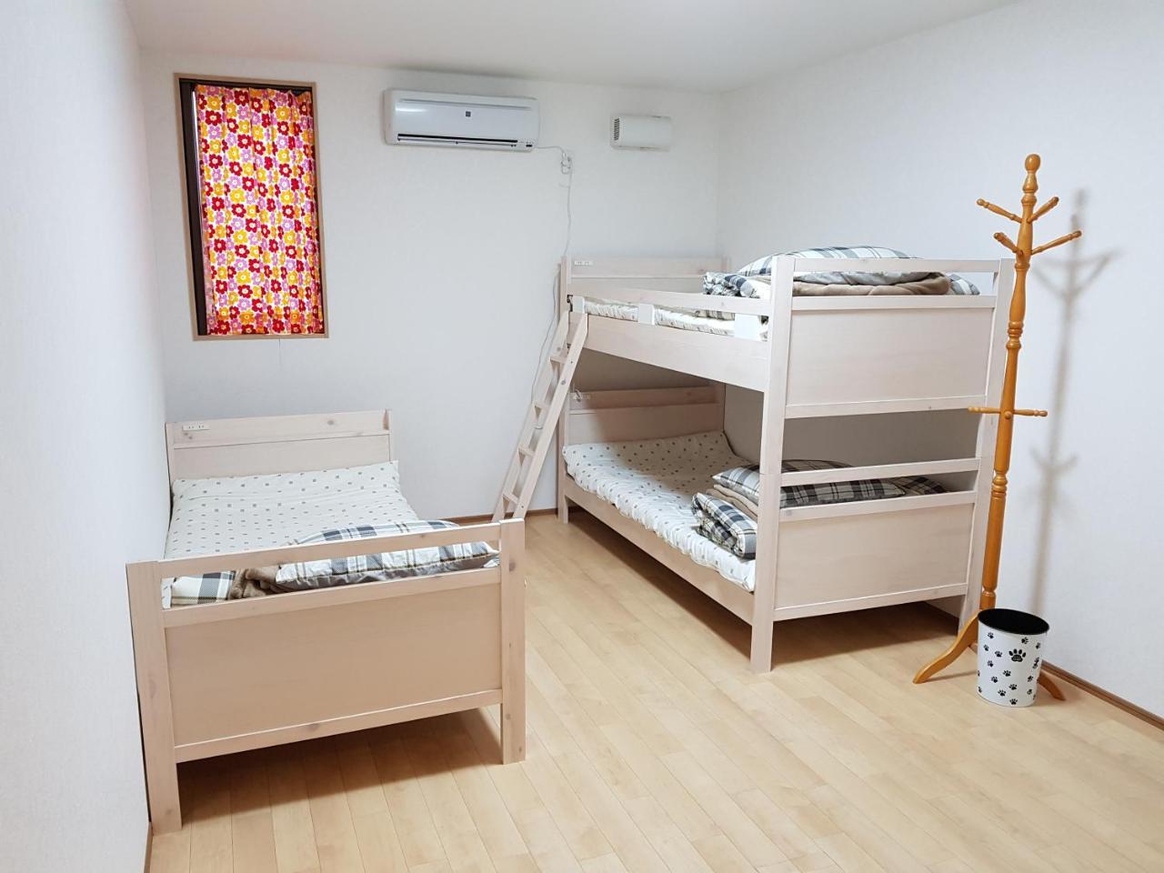 Midori Guesthouse&Hostel Tsushima  Bagian luar foto